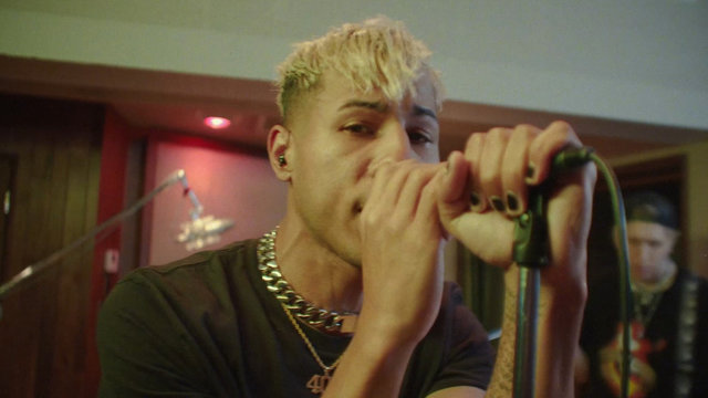 ONE LAST TIME (LIVE)