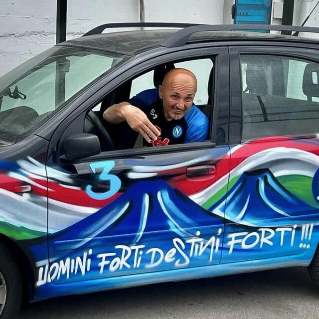 Destini Forti (feat. ywb dimo)