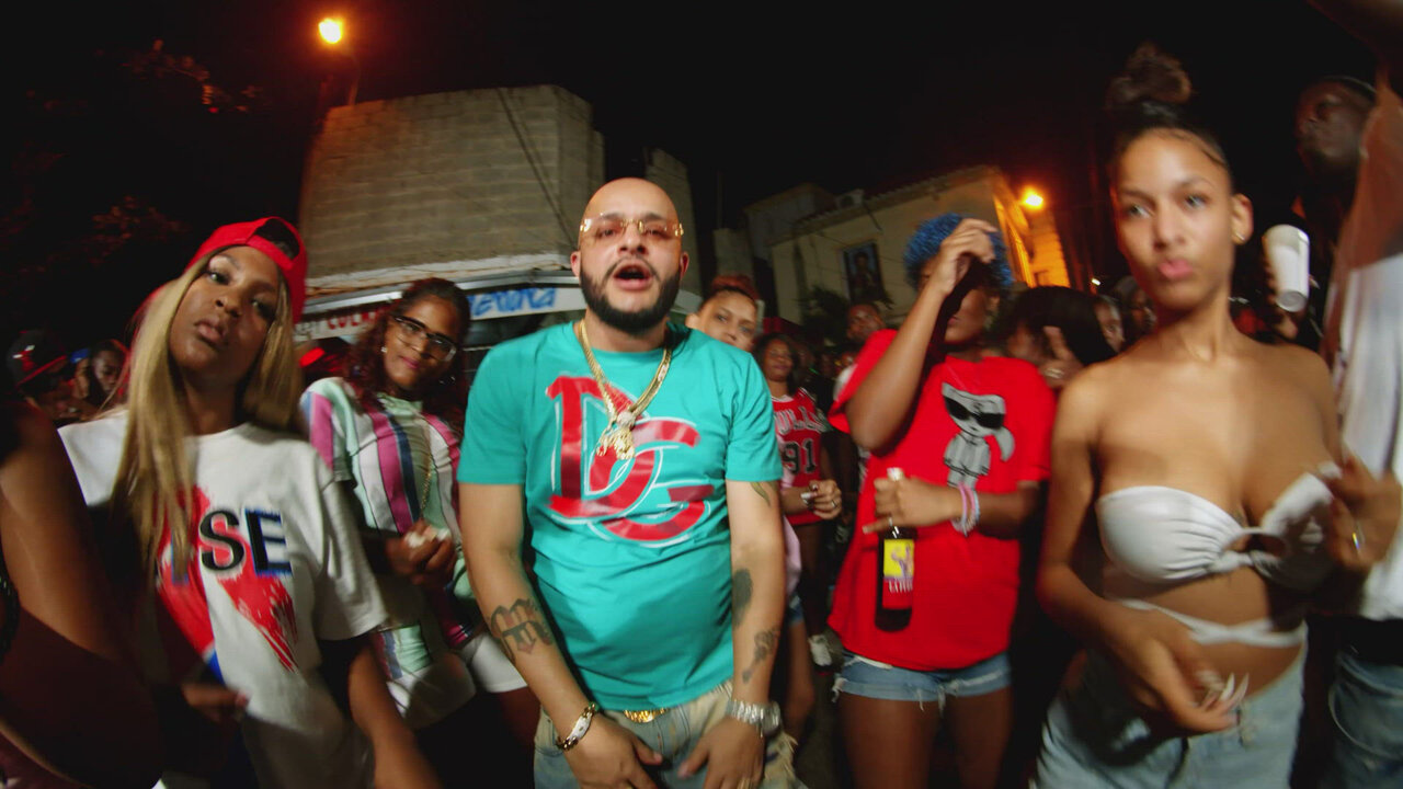 Mueca Remix (Video Oficial)