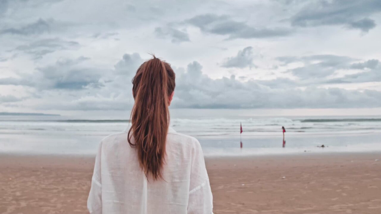 No Longer With Me (Lyric Video)