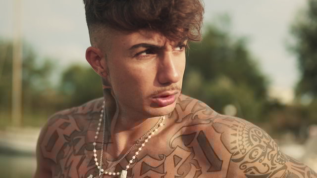 Sottomano di papà (Official Video)