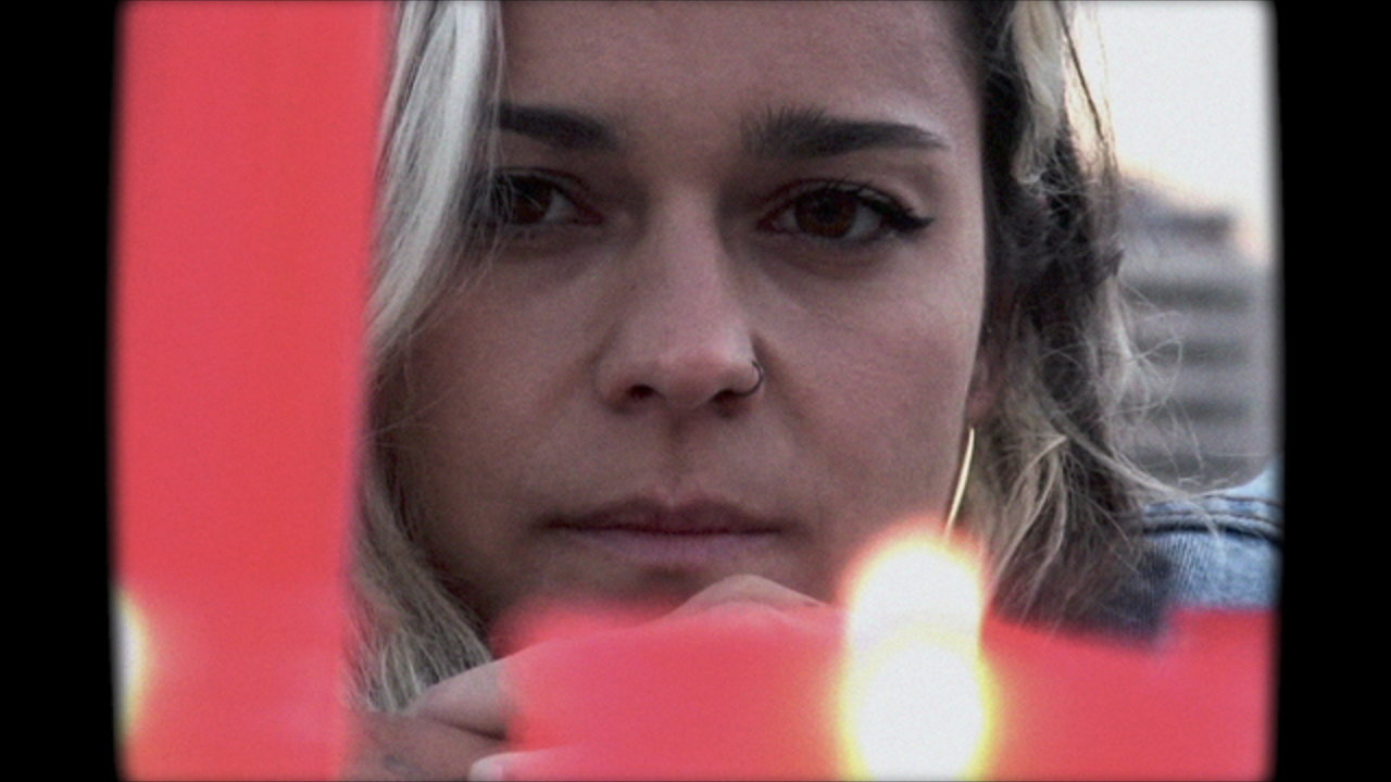 A GOLPES DE FE (Lyric Video)