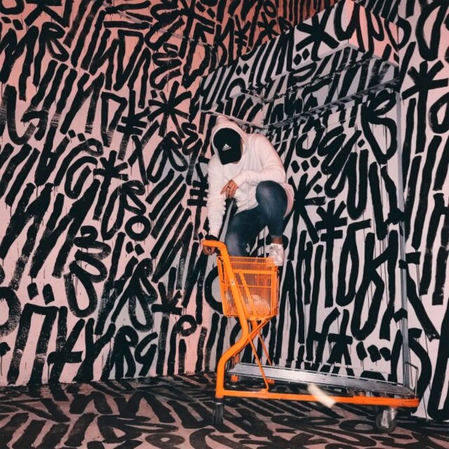 Джуси РЭЙВ