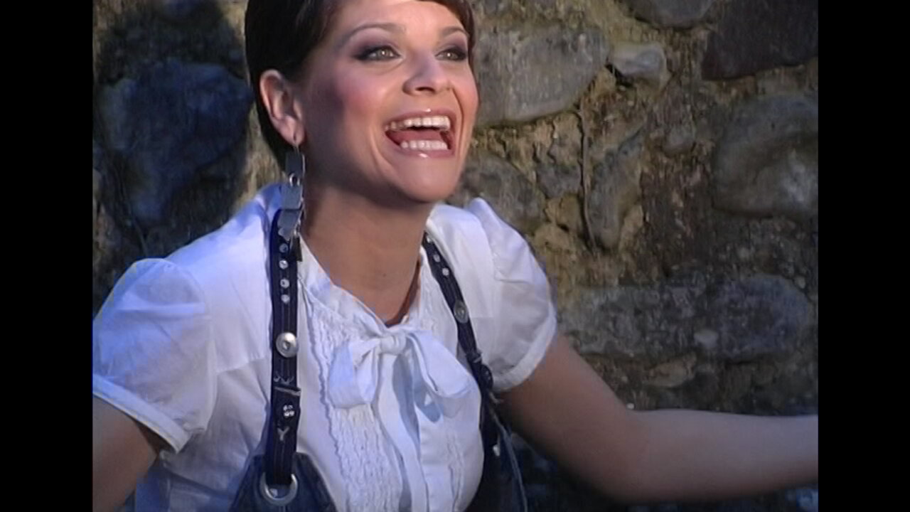 Arrivi tu (videoclip backstage)