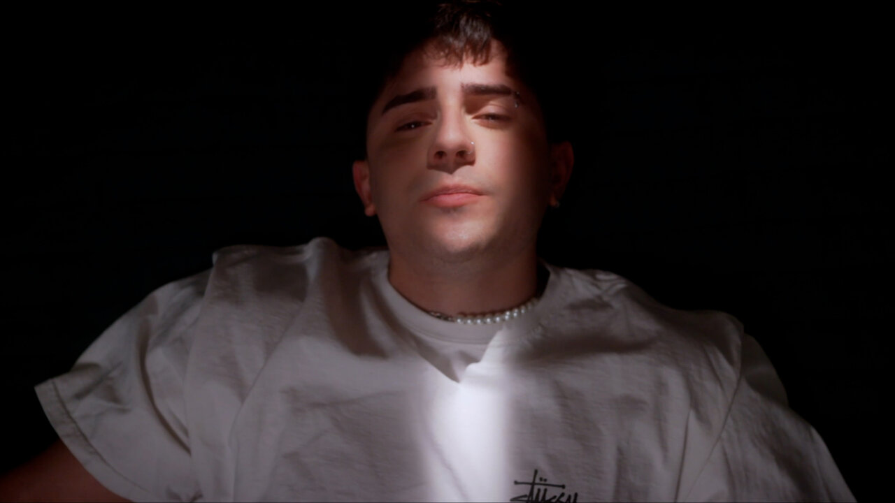 7 Mares (Official Video)