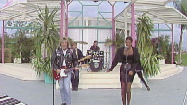 Love Is Such A Lonely Sword (ZDF-Fernsehgarten 09.09.1990) (VOD)