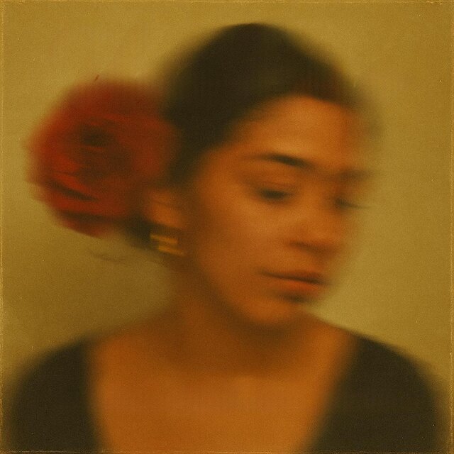 UNA ROSA