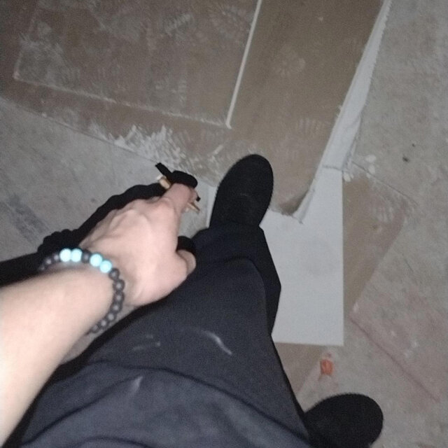 12 pills 1 mic