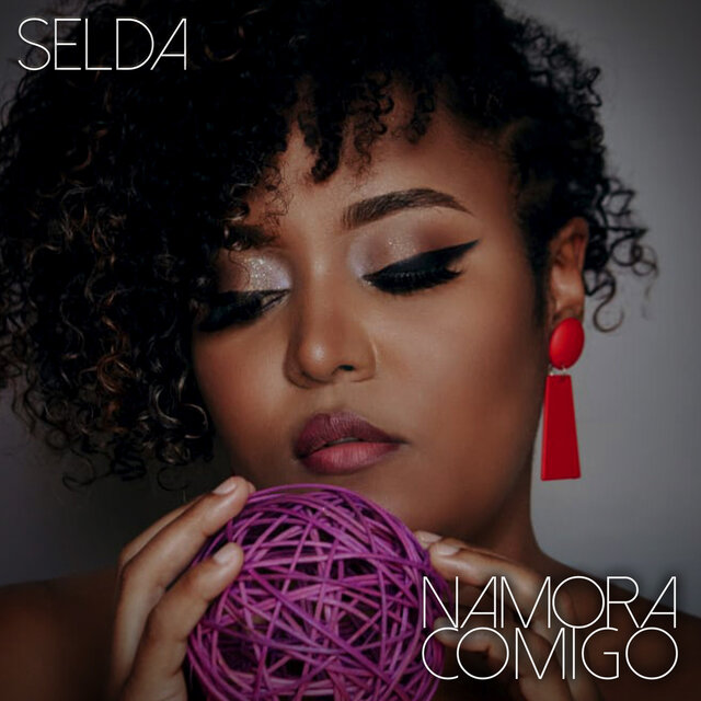 Namora Comigo