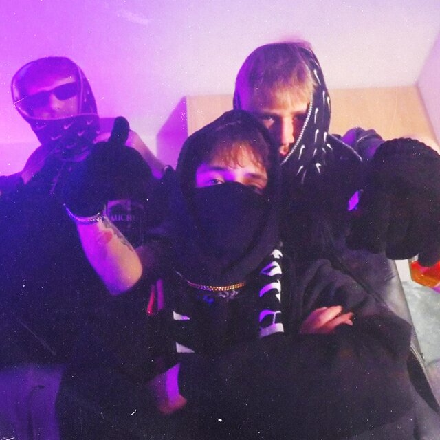 Out of reach (feat. Kaydee & Zasuwa)