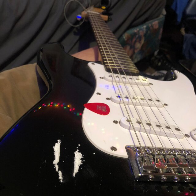 fent covered guitar