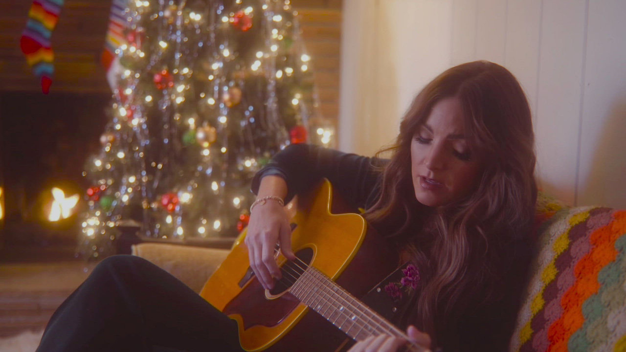 Lonely on Christmas (with Mike and the Moonpies)