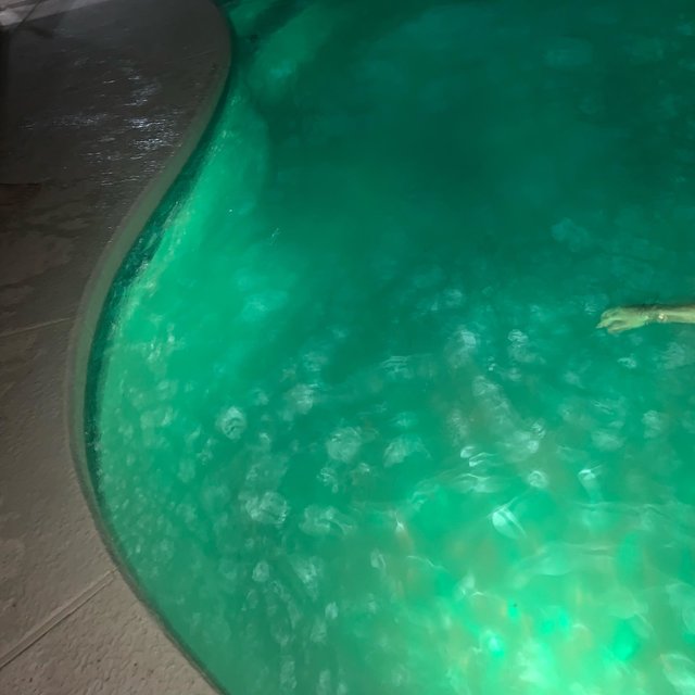 Idkhowtoswim