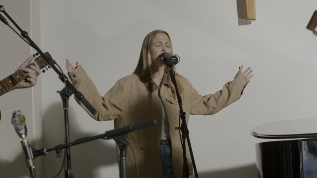 Praise You Still (Acoustic Performance Video)