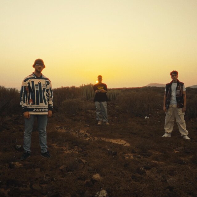 UN MILIONE (feat. Steelo, Brahma & AtlasDiable)