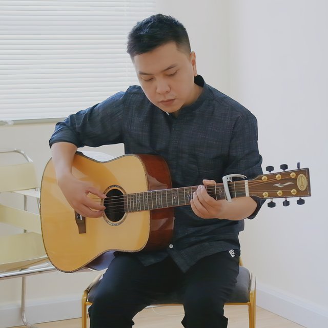 Mỗi Khi Em Cười (Acoustic Version)