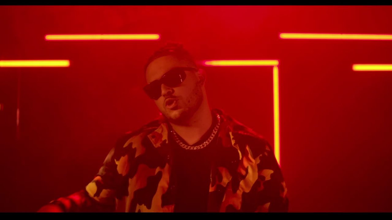 Así Es La Vida by Essene on TIDAL