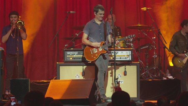 Poconé (Os Três Primeiros Ao Vivo no Circo Voador)