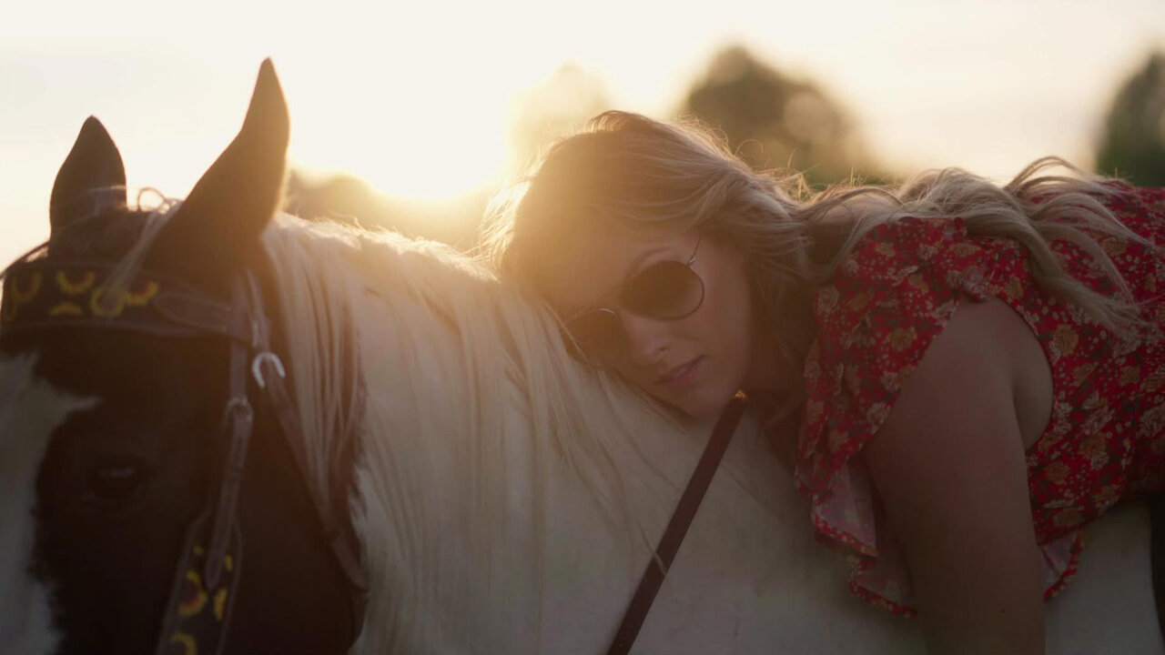 Red Sundress (feat. Richie Allen & Steve Hybicki)