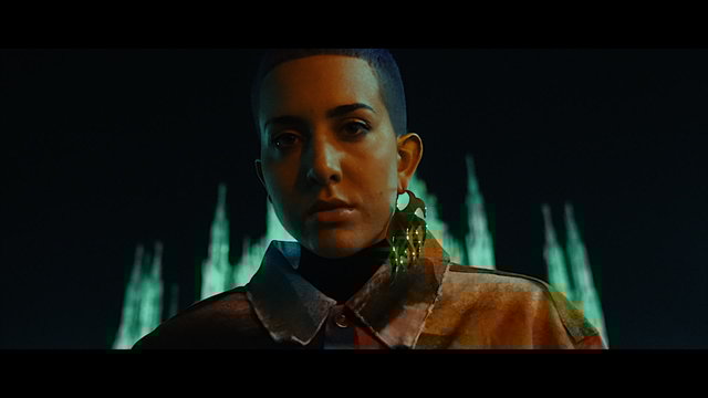Le luci (feat. Dani Faiv) (Official Video)