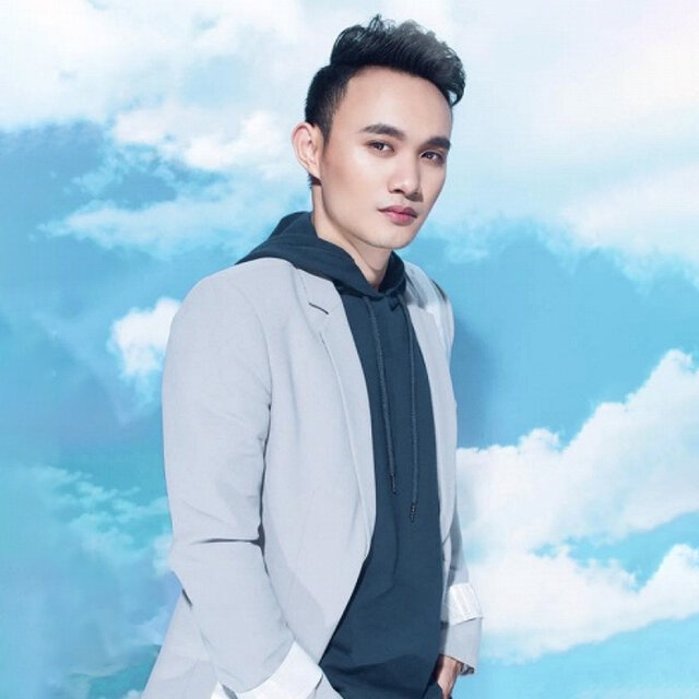 Em Về Tinh Khôi