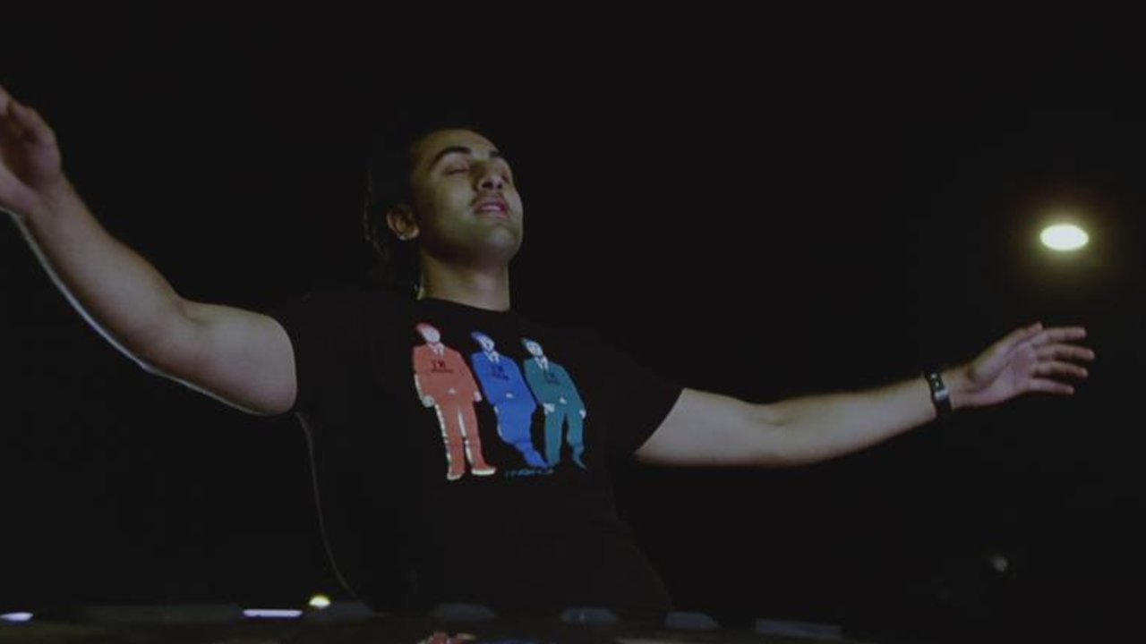 Kya Karoon? (From "Wake Up Sid")