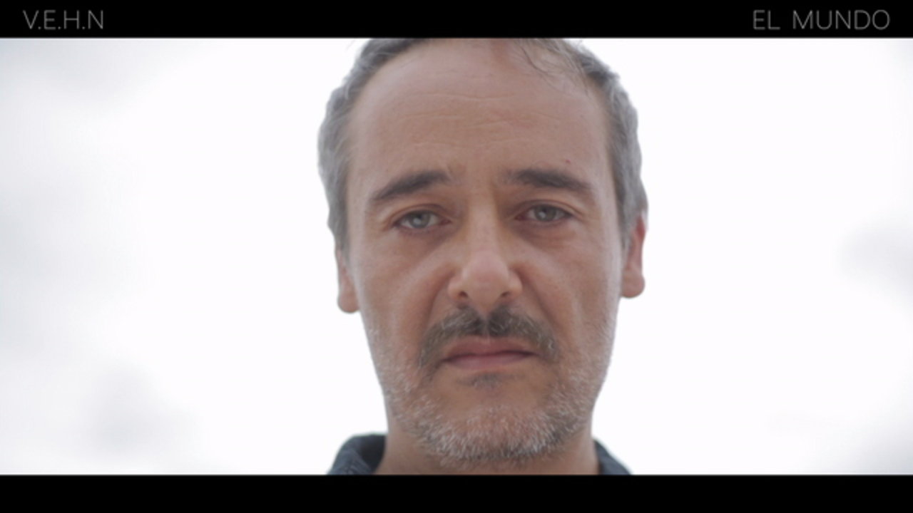 El mundo (Lyric Video)