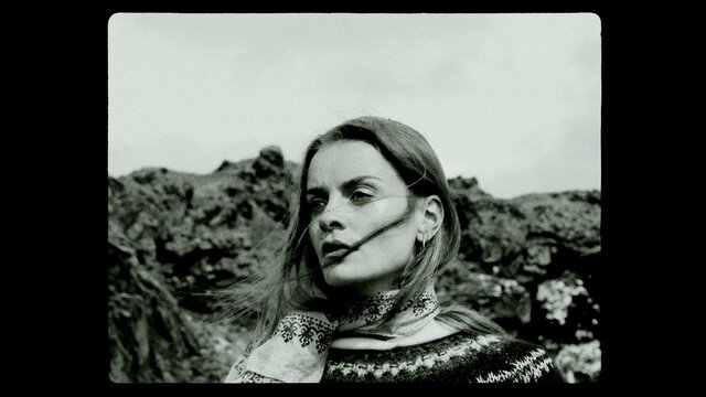 Dimmuborgir (feat. Ásgeir)