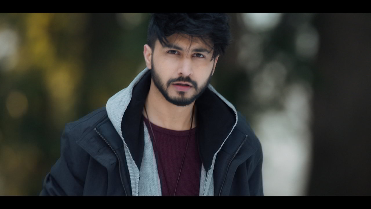 Main Janu Na (Lyric Video)