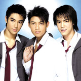 ต่อหน้าฉัน..(เธอทำอย่างนั้นได้อย่างไร) (Acoustic Version)