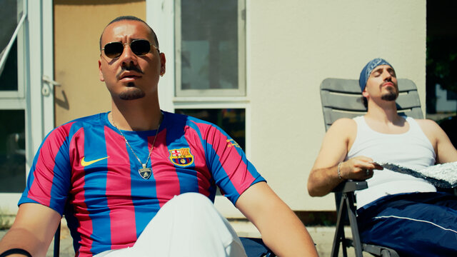 Was weißt du schon (Official Video)