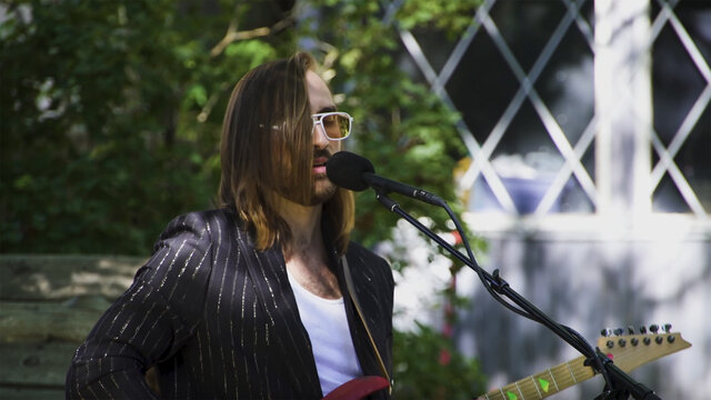 Cliff Diver (Live In The Backyard)
