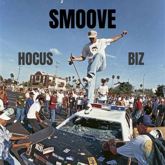 Smoove (feat. Biz)