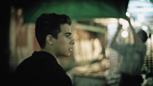 Vibrando (Official Video)