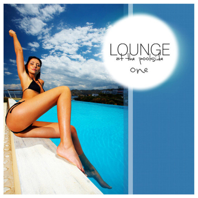 Lounge at the Pool Side