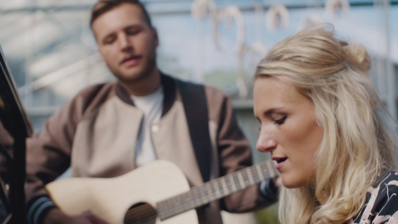 Altijd Wel Iemand (Glass House Sessions)