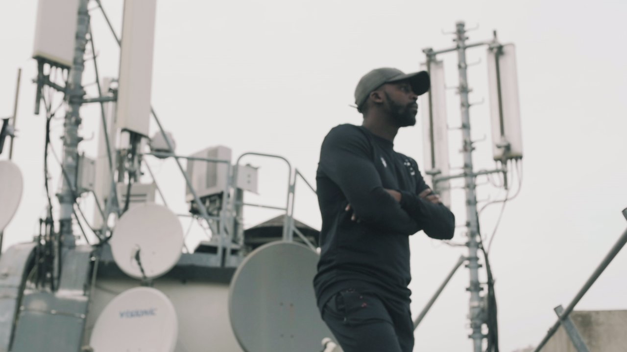Authentik (Clip officiel)