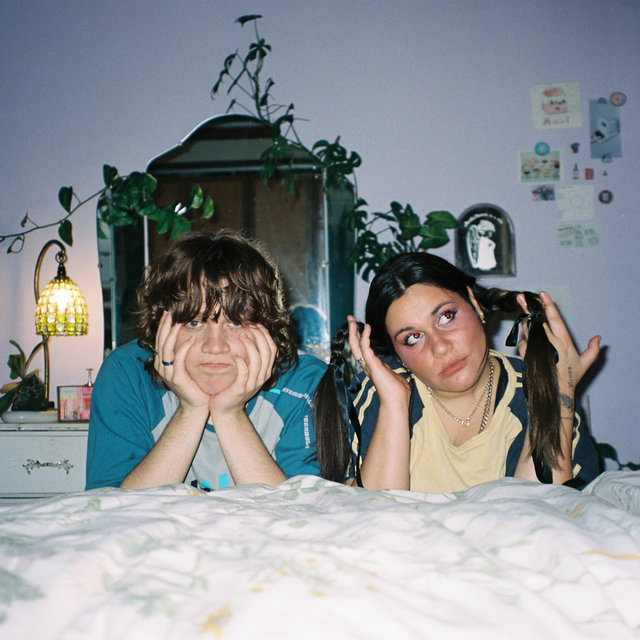 Cover art for album Nan's USB by Caroline & Claude