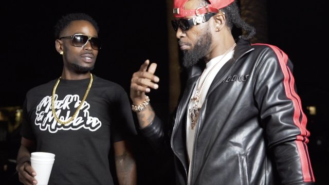 Drug Dealers (Official Video)