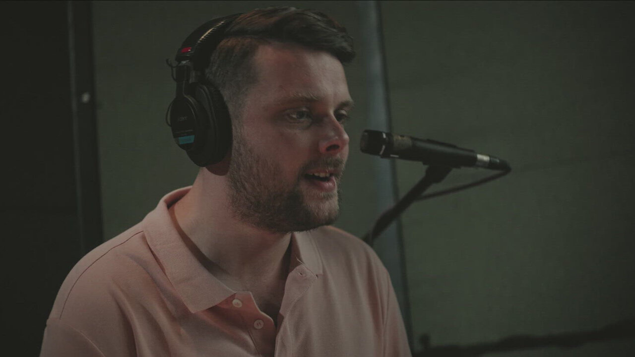 Küçük Bir An (Şen Bakkal Live Session)