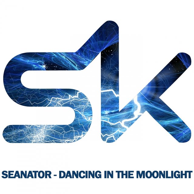 Dancing In The Moonlight