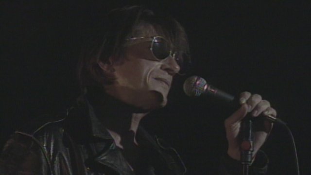 L'hymne à l'amour (moi l'noeud) (Live au Casino de Paris 1992)