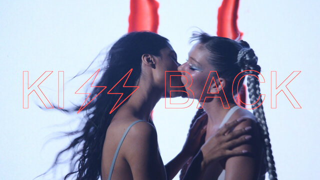 SORANA - KiSS BACK (Official Music Video)