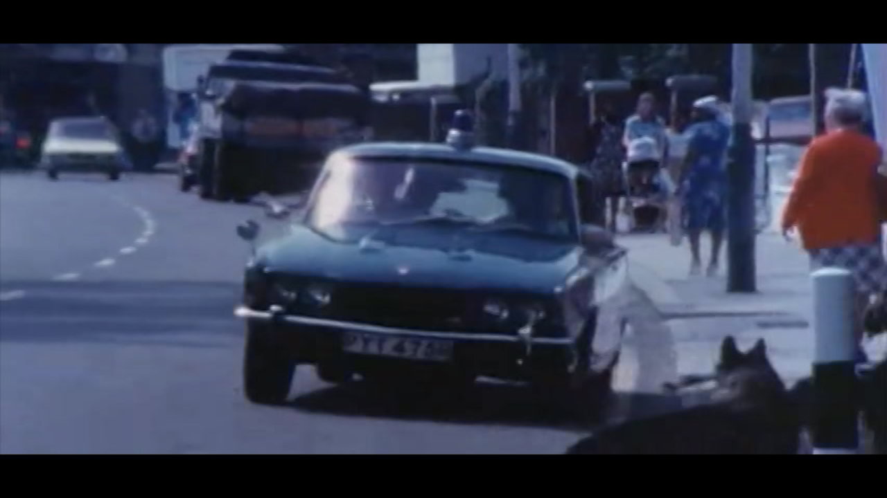 (White Man) in Hammersmith Palais (Official Video)