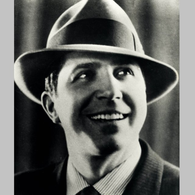 EMBAJADOR CARLOS GARDEL (por Radio Rebelde) (En vivo)