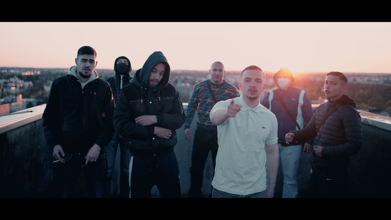Panik (Official Video)