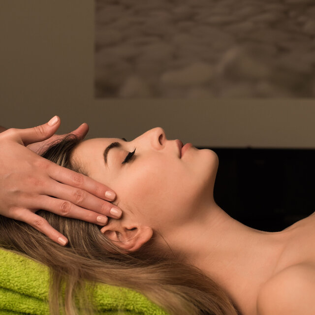 Tranquil Waterscapes: Binaural Massage Spa Harmony