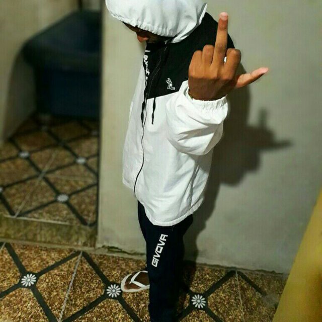 PRATICANDO, VAI MULHER