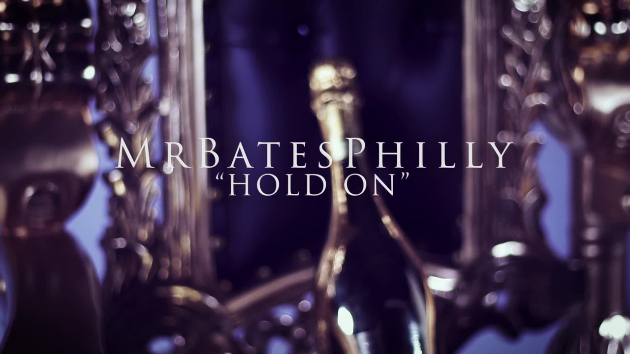 HOLD ON (Single)