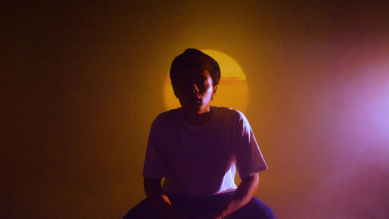 intimate moments (Visualizer)